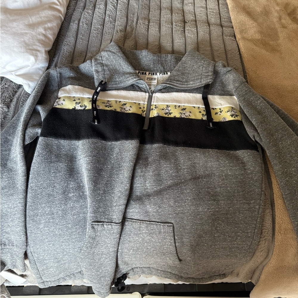 Victoria's Secret Gray and Black Zip Up Sweater with Ribbed Texture